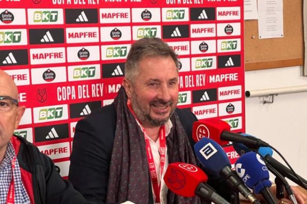 客新策略 韦加港主帅：我只有在夜店里寻欢作乐才能结交人脉，获得合同